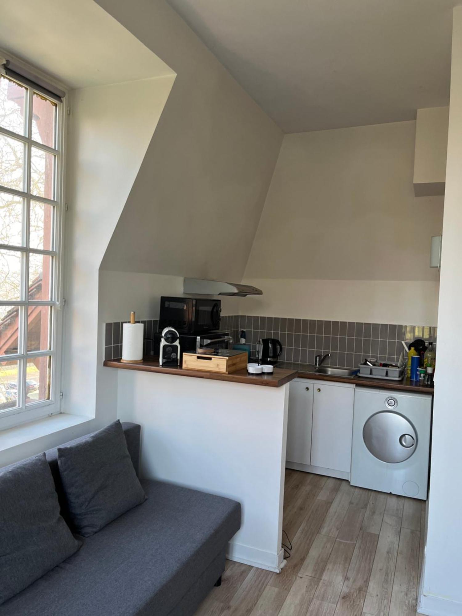 Un Appartement Dans Un Chateau 도빌 외부 사진